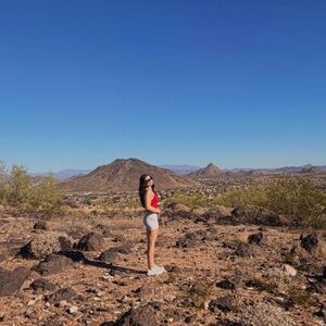 Meet your Posher, Jaye